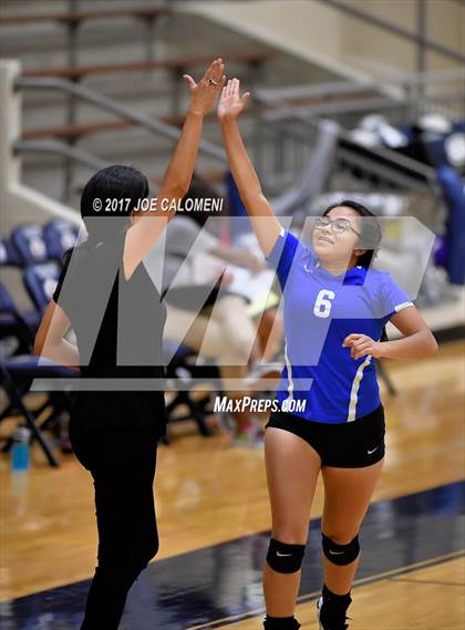 Thumbnail 1 in Brackenridge vs Lanier [Sidney] photogallery.
