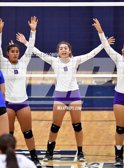 Thumbnail 2 in Brackenridge vs Lanier [Sidney] photogallery.