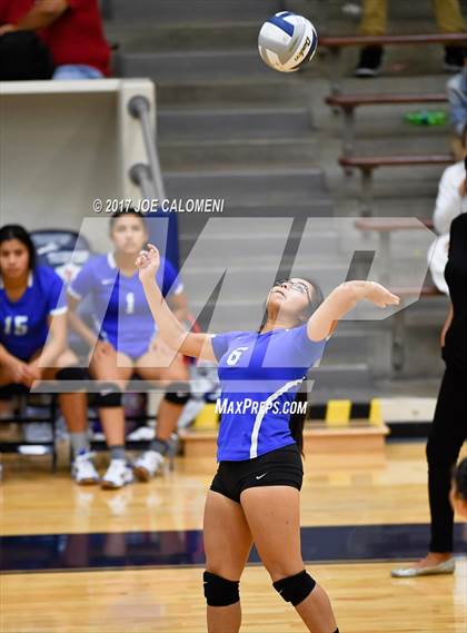 Thumbnail 3 in Brackenridge vs Lanier [Sidney] photogallery.