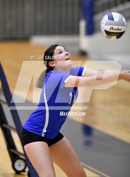 Thumbnail 1 in Brackenridge vs Lanier [Sidney] photogallery.