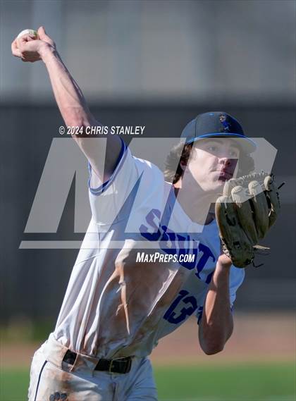 Thumbnail 1 in Galena vs South Medford (Coach Bob Invitational) photogallery.