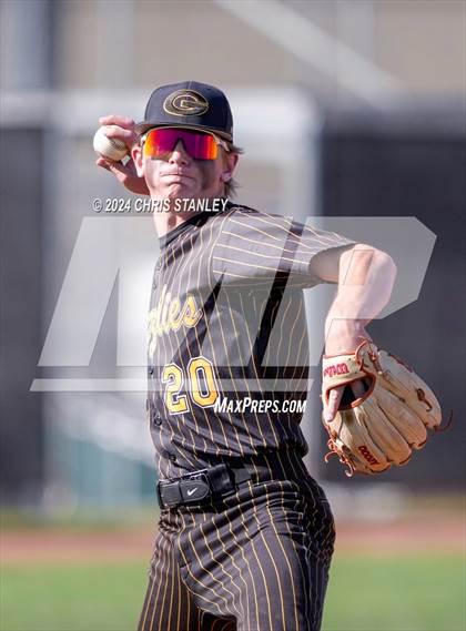 Thumbnail 1 in Galena vs South Medford (Coach Bob Invitational) photogallery.