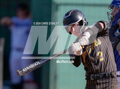 Thumbnail 1 in Galena vs South Medford (Coach Bob Invitational) photogallery.