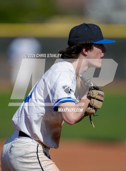 Thumbnail 3 in Galena vs South Medford (Coach Bob Invitational) photogallery.