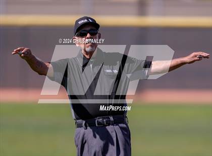 Thumbnail 1 in Galena vs South Medford (Coach Bob Invitational) photogallery.