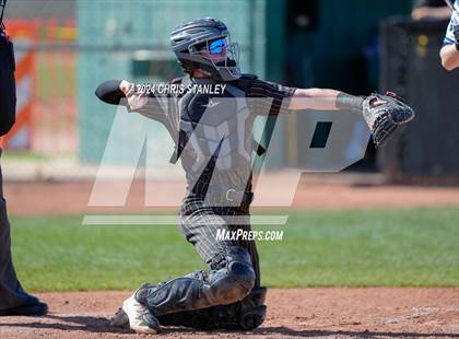 Thumbnail 2 in Galena vs South Medford (Coach Bob Invitational) photogallery.