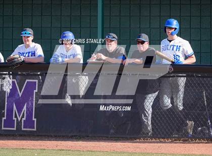 Thumbnail 2 in Galena vs South Medford (Coach Bob Invitational) photogallery.