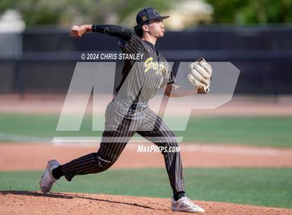 Thumbnail 1 in Galena vs South Medford (Coach Bob Invitational) photogallery.