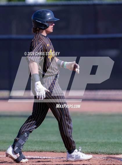 Thumbnail 1 in Galena vs South Medford (Coach Bob Invitational) photogallery.
