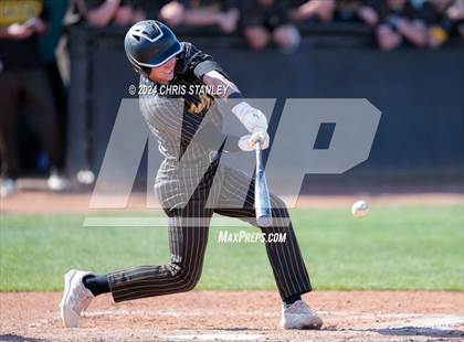 Thumbnail 2 in Galena vs South Medford (Coach Bob Invitational) photogallery.
