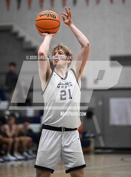 Thumbnail 3 in Urban vs. Archie Williams (Bambauer Classic) photogallery.