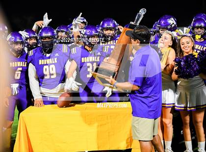 Thumbnail 2 in Glenn @ Norwalk photogallery.