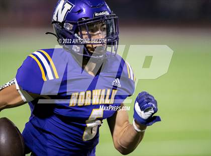 Thumbnail 3 in Glenn @ Norwalk photogallery.