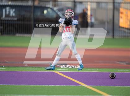 Thumbnail 3 in Glenn @ Norwalk photogallery.