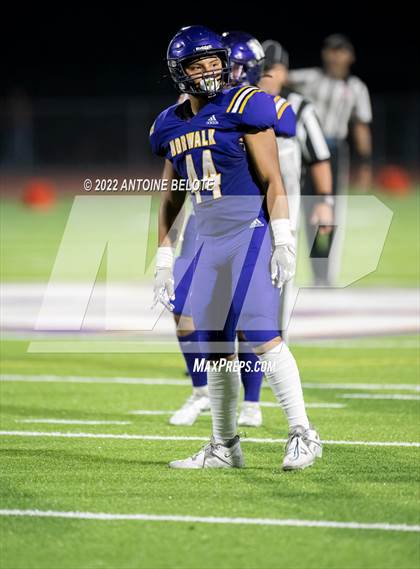 Thumbnail 2 in Glenn @ Norwalk photogallery.