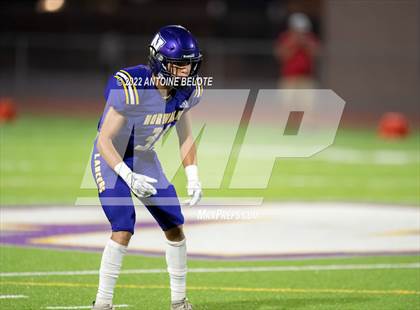 Thumbnail 2 in Glenn @ Norwalk photogallery.