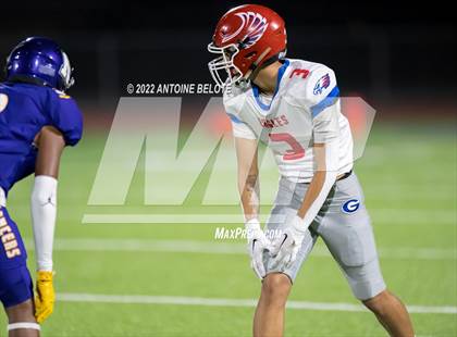 Thumbnail 3 in Glenn @ Norwalk photogallery.