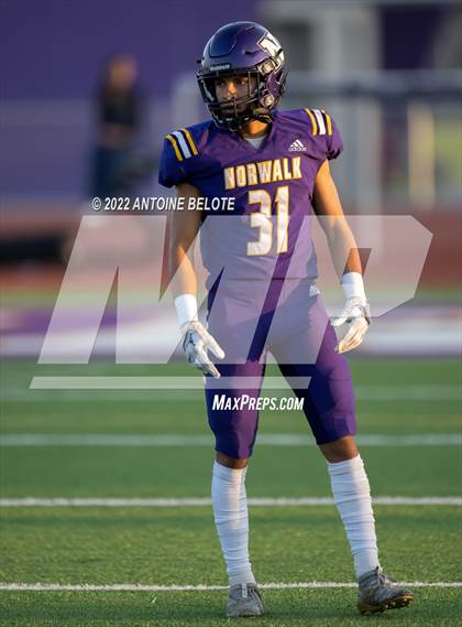 Thumbnail 2 in Glenn @ Norwalk photogallery.