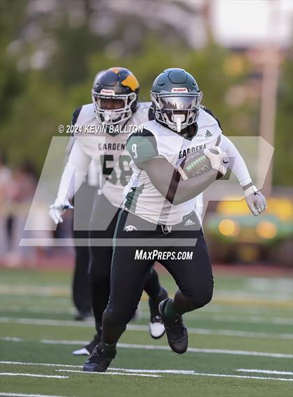 Thumbnail 1 in Gardena @ Crespi photogallery.