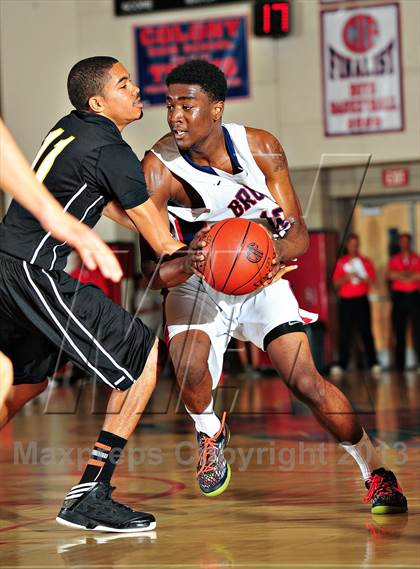 Thumbnail 3 in Bishop Montgomery vs. Pacific Hills (CIF SoCal Regional D4 Final) photogallery.