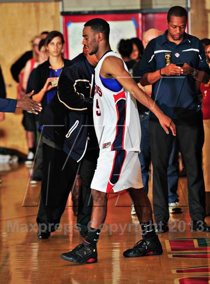 Thumbnail 2 in Bishop Montgomery vs. Pacific Hills (CIF SoCal Regional D4 Final) photogallery.