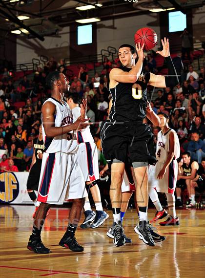 Thumbnail 2 in Bishop Montgomery vs. Pacific Hills (CIF SoCal Regional D4 Final) photogallery.