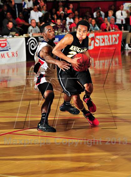 Thumbnail 3 in Bishop Montgomery vs. Pacific Hills (CIF SoCal Regional D4 Final) photogallery.