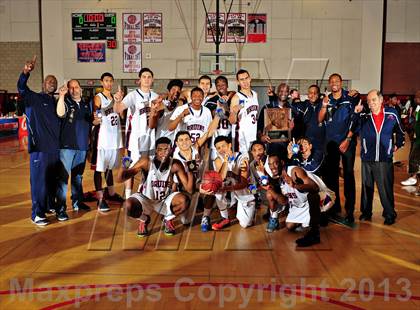 Thumbnail 2 in Bishop Montgomery vs. Pacific Hills (CIF SoCal Regional D4 Final) photogallery.