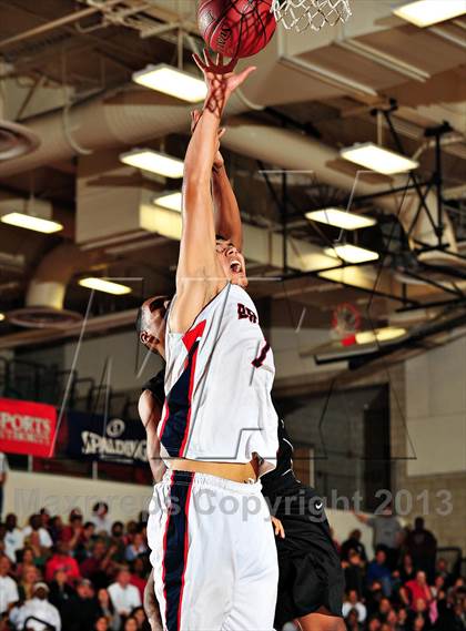 Thumbnail 2 in Bishop Montgomery vs. Pacific Hills (CIF SoCal Regional D4 Final) photogallery.