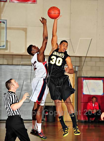 Thumbnail 3 in Bishop Montgomery vs. Pacific Hills (CIF SoCal Regional D4 Final) photogallery.