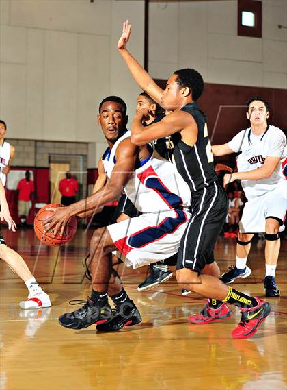 Thumbnail 1 in Bishop Montgomery vs. Pacific Hills (CIF SoCal Regional D4 Final) photogallery.