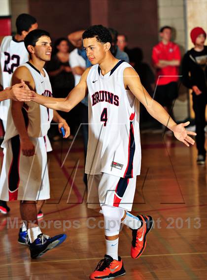 Thumbnail 2 in Bishop Montgomery vs. Pacific Hills (CIF SoCal Regional D4 Final) photogallery.