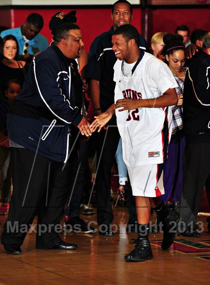 Thumbnail 2 in Bishop Montgomery vs. Pacific Hills (CIF SoCal Regional D4 Final) photogallery.