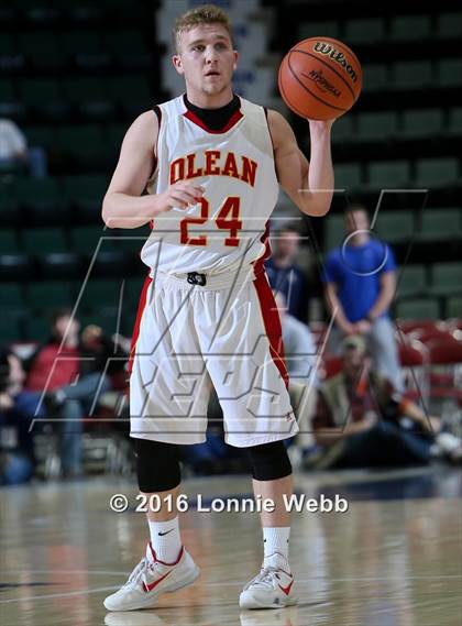 Thumbnail 1 in Olean vs. Marlboro (NYSPHSAA Class B Final) photogallery.