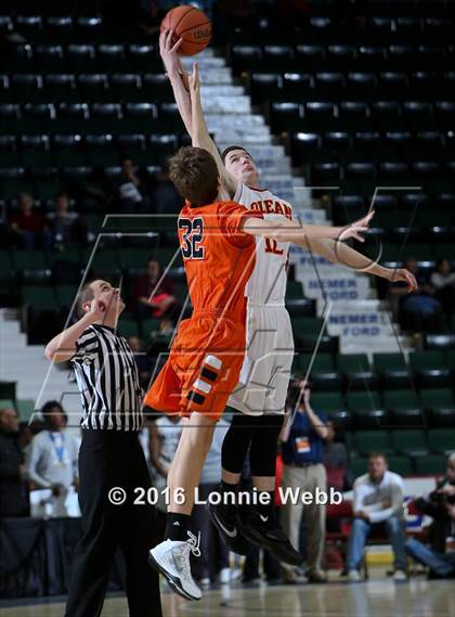 Thumbnail 1 in Olean vs. Marlboro (NYSPHSAA Class B Final) photogallery.