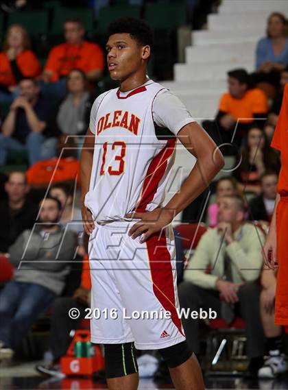 Thumbnail 3 in Olean vs. Marlboro (NYSPHSAA Class B Final) photogallery.