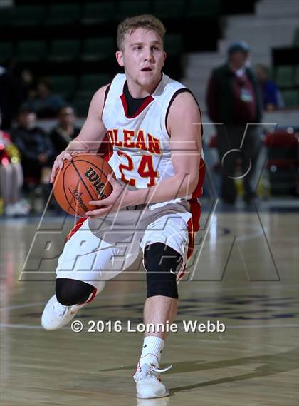 Thumbnail 1 in Olean vs. Marlboro (NYSPHSAA Class B Final) photogallery.