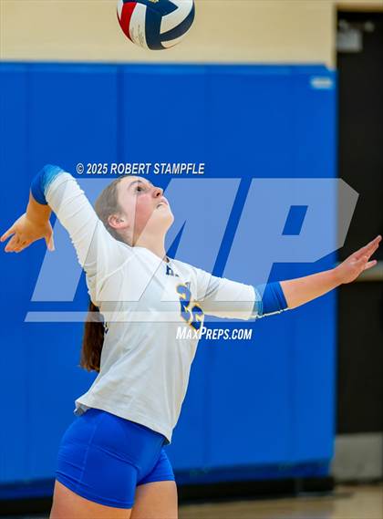 Thumbnail 3 in Montour @ Hampton photogallery.
