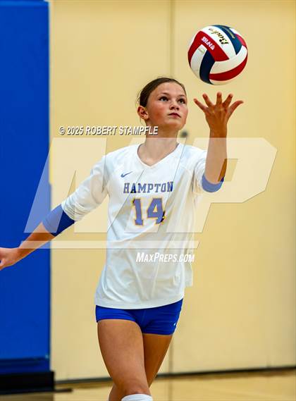Thumbnail 3 in Montour @ Hampton photogallery.