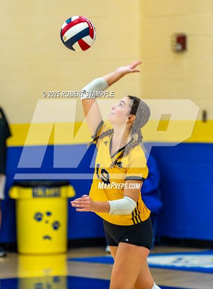 Thumbnail 3 in Montour @ Hampton photogallery.