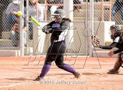 Thumbnail 3 in Gallup @ Miyamura photogallery.