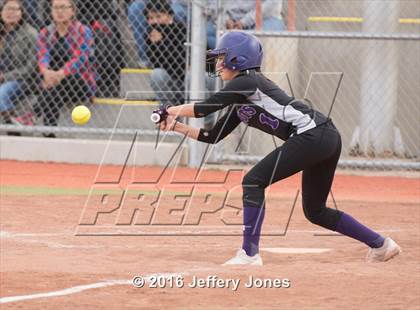 Thumbnail 1 in Gallup @ Miyamura photogallery.