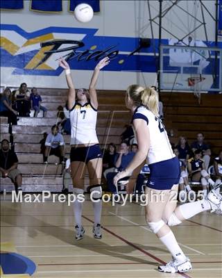 Thumbnail 2 in Lakewood @ Millikan photogallery.