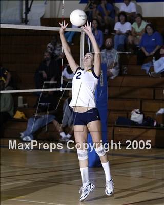 Thumbnail 2 in Lakewood @ Millikan photogallery.