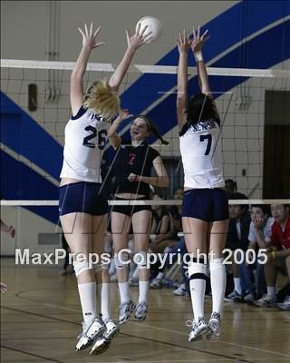 Thumbnail 3 in Lakewood @ Millikan photogallery.