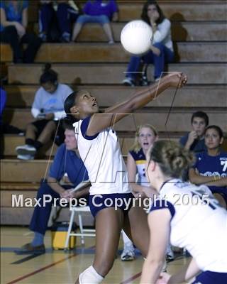 Thumbnail 3 in Lakewood @ Millikan photogallery.