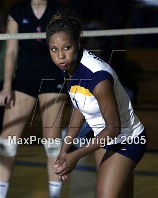 Thumbnail 2 in Lakewood @ Millikan photogallery.
