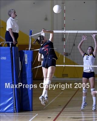 Thumbnail 2 in Lakewood @ Millikan photogallery.