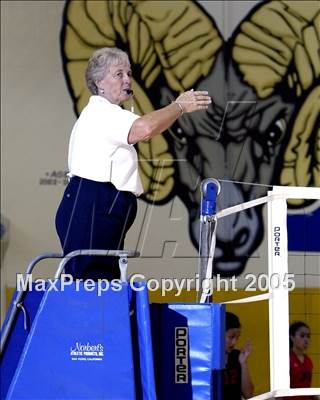 Thumbnail 2 in Lakewood @ Millikan photogallery.