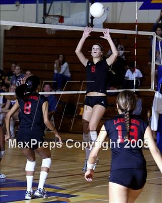 Thumbnail 1 in Lakewood @ Millikan photogallery.